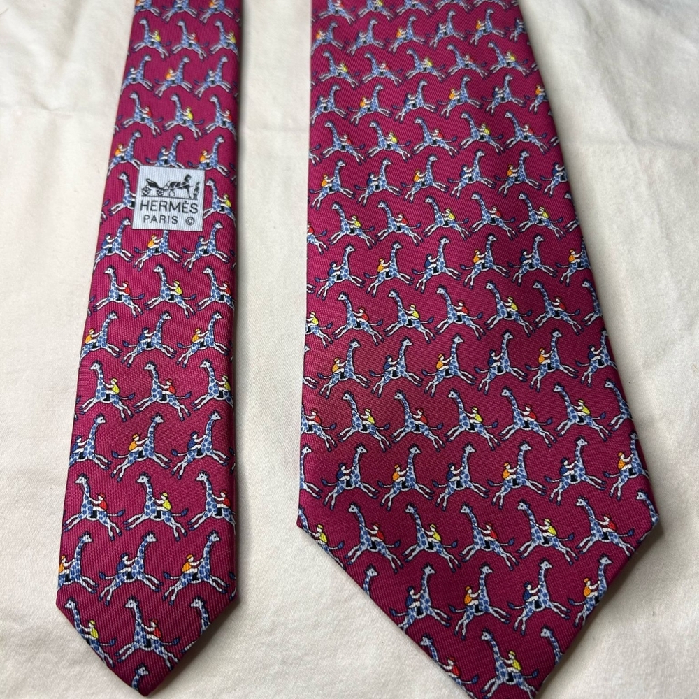 Authentic Vintage Hermés Silk Tie Style 5440 FA